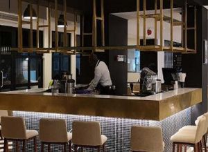 3Squaremeal Restauran